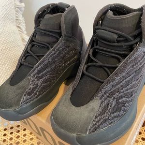Yeezy Qntm Infants